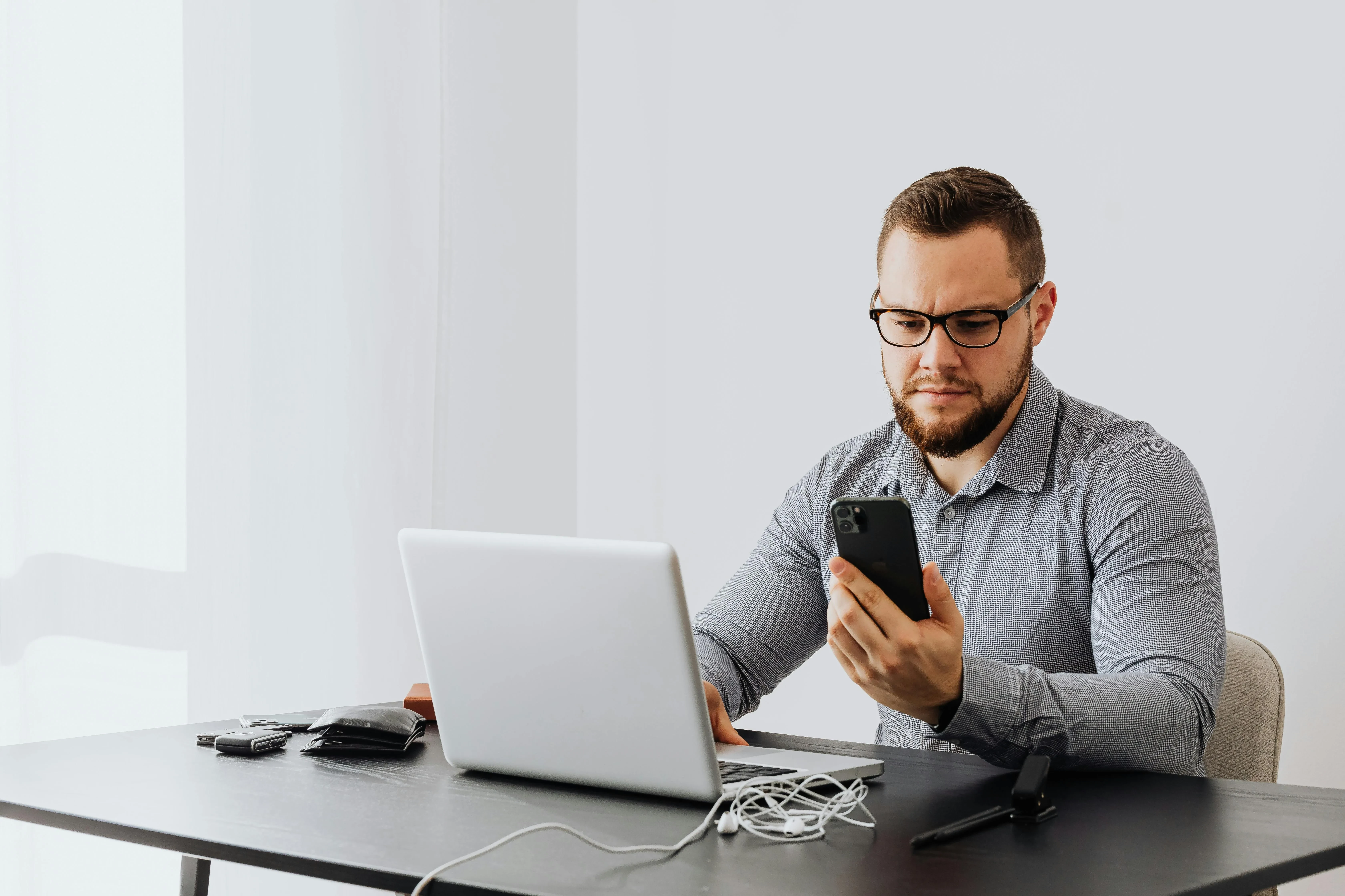 FastSpring Review (2026): Pricing, Features & Alternative