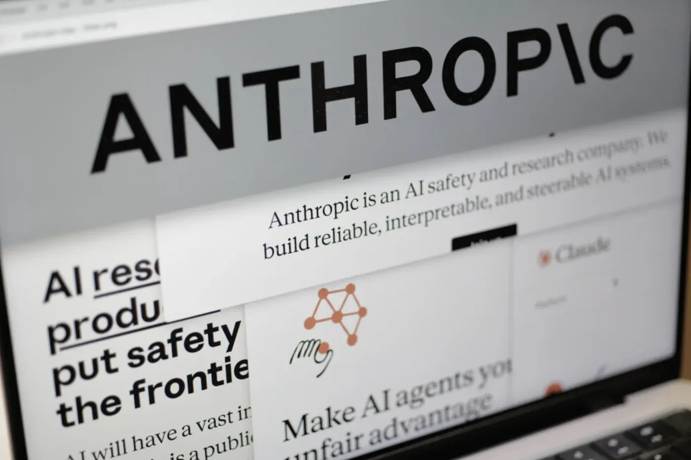 Anthropic homepage describing the company as an AI safety and research company building reliable, interpretable, and steerable AI systems